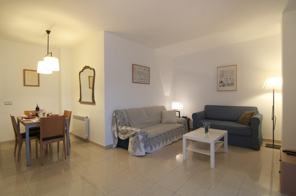 Hola! - Sitges By The Beach Exterior photo