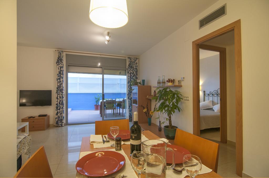 Hola! - Sitges By The Beach Exterior photo